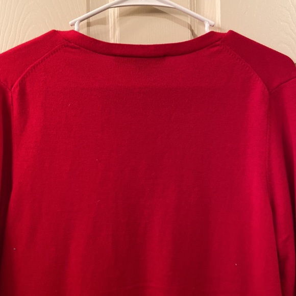#21 Tommy Hilfiger Sweater Red Gold Studs WM SZ M V Neck 🥰 - Picture 8 of 11